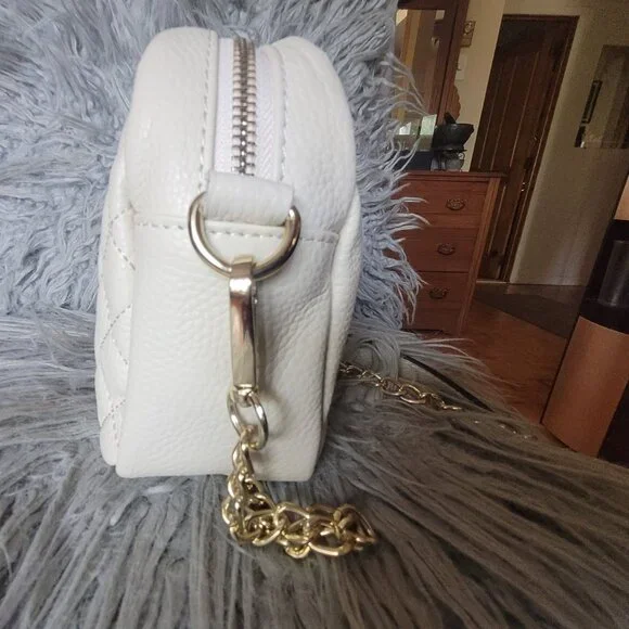 Bag - Picture 2 of 8